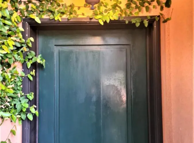 Lovely House *